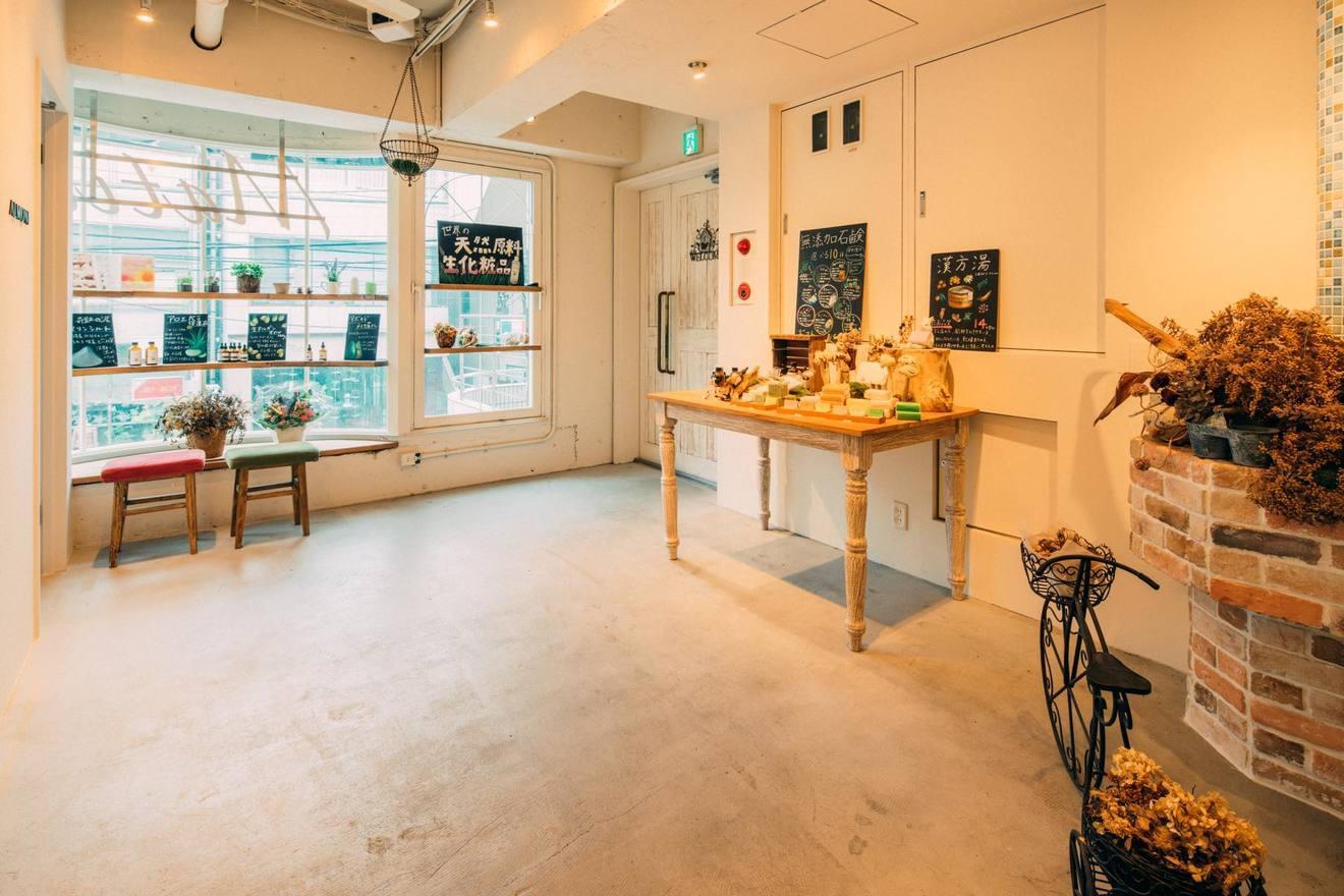 人通りの多い美容院ギャラリー