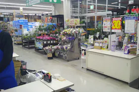 【サンデー大船渡店】グリーンショップ 食物販やプロモーション等の出店に最適なホームセンター店内のイベントスペース