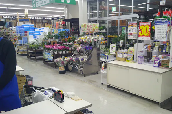 【サンデー大船渡店】グリーンショップ 食物販やプロモーション等の出店に最適なホームセンター店内のイベントスペース