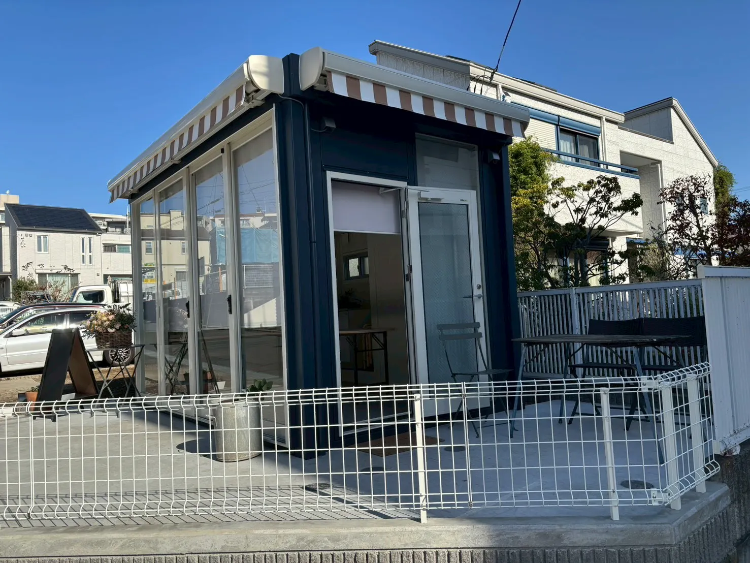 【鷺沼駅7分】住宅街にひっそりと佇む路面イベントスペース