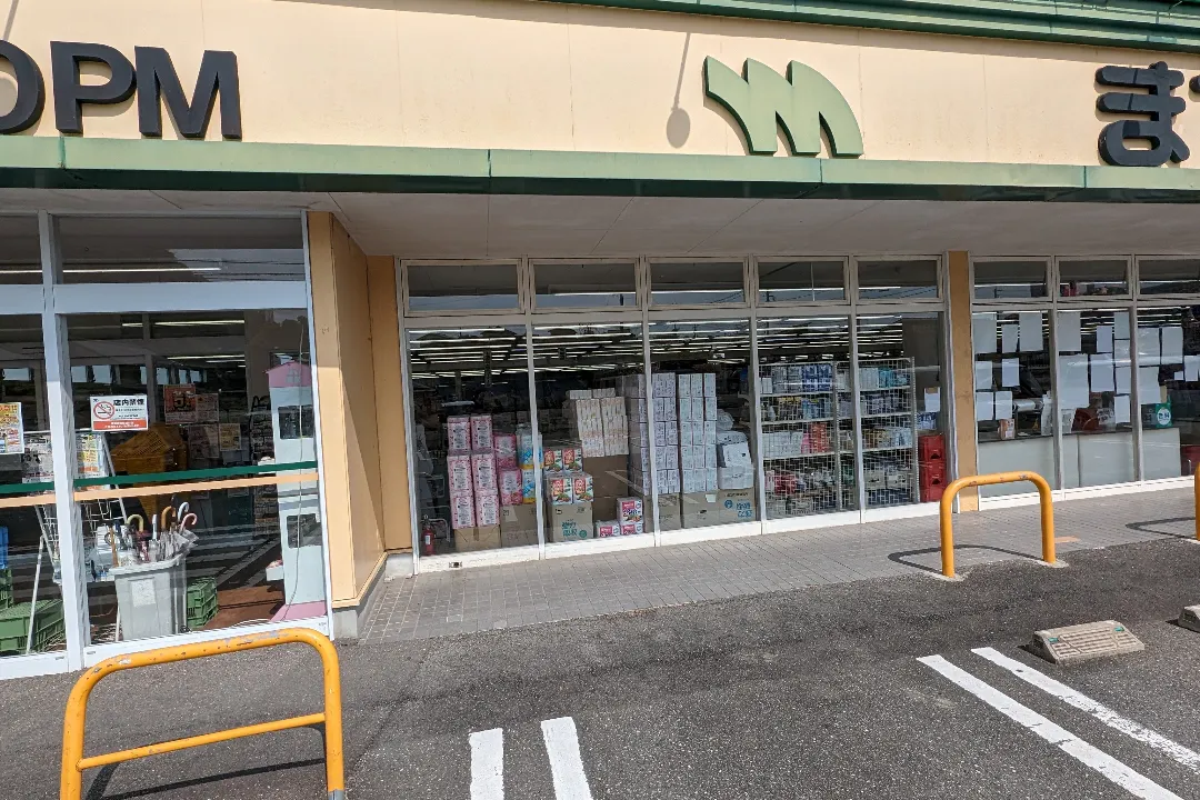 【まつばや脇田店】食物販やプロモーションなどに利用可能な軒下スペース