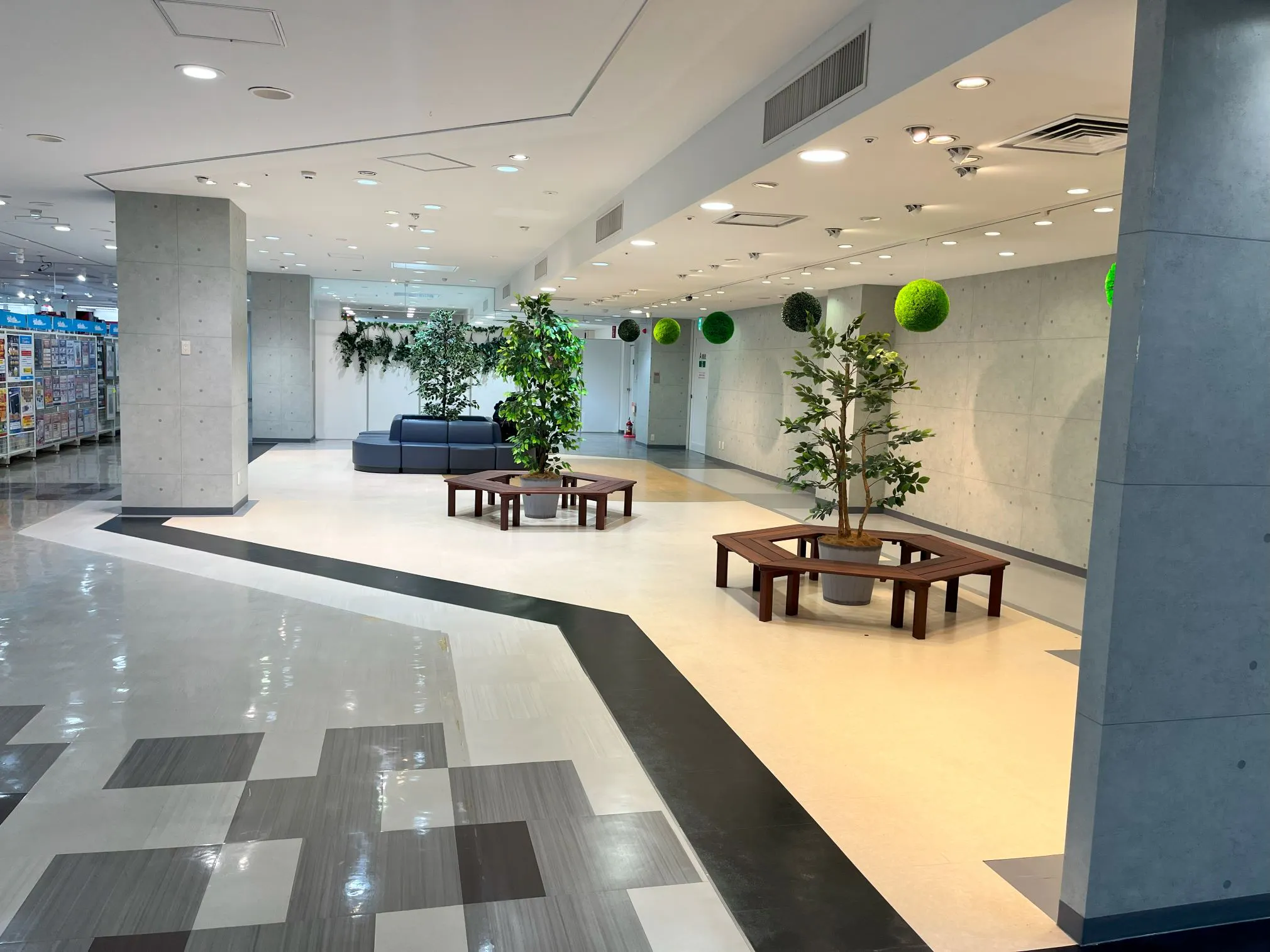 【アティ郡山】各種ポップアップ出店やプロモーションイベントに最適な駅前商業施設4階にあるイベントスペース