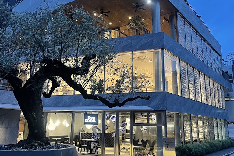 【表参道駅6分】アパレルの展示会やポップアップストア、撮影に最適な広く空間を使えるイベントスペースの画像1