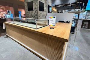 【有楽町マルイ】1階 カレンダリウムF05【食物販】店内入って正面の好立地スペース