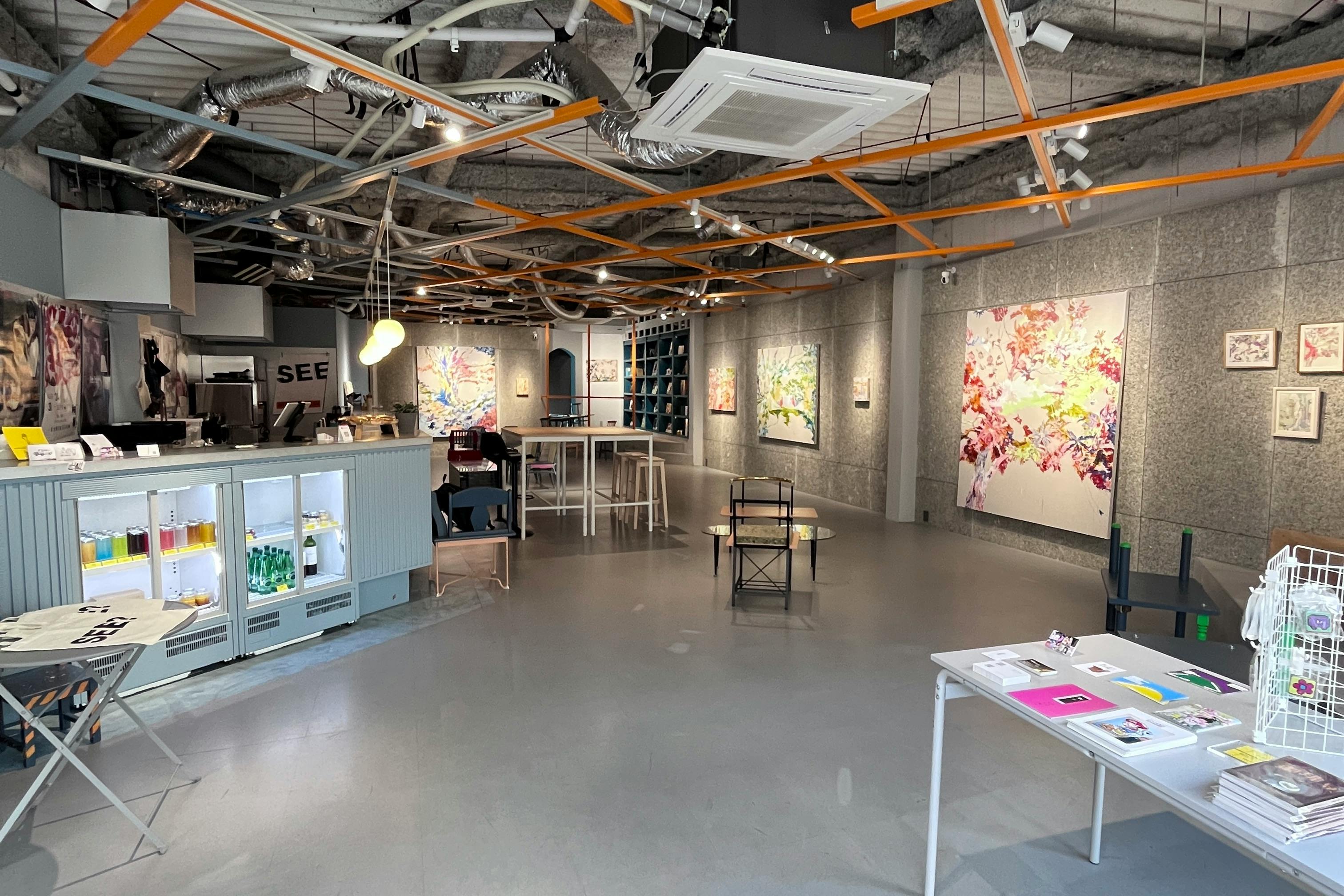 【県庁前駅5分/期間限定価格】NFT展示や新商品の発表展示会に適した神戸三宮エリアの中山手通に位置する唯一無二の世界観で構成された路面コンセプトショップ内ギャラリー兼イベントスペース