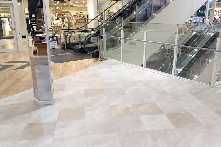 【イオンモール広島府中】2階 サウスコートの画像1