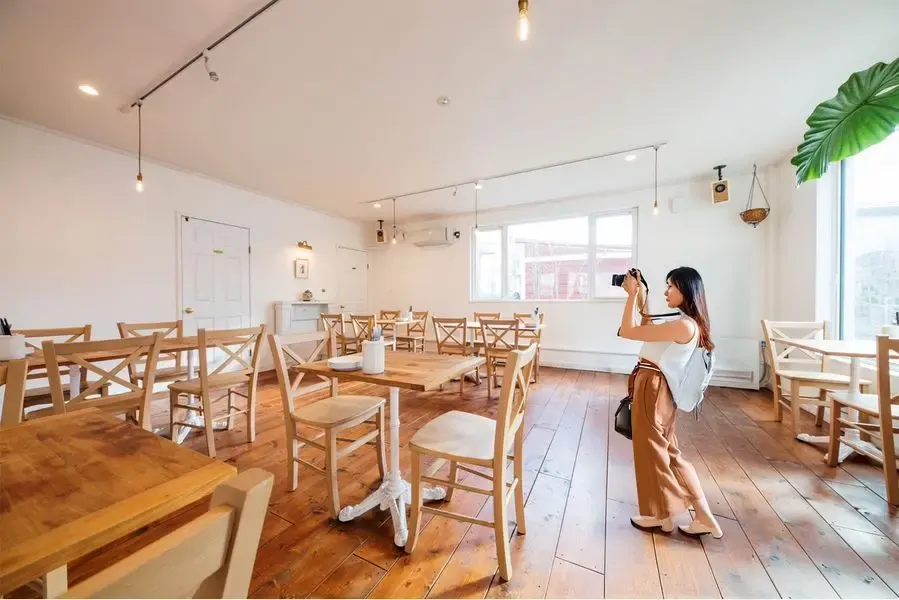 【南郷通7丁目駅3分】温かみのある路面1Fのレンタルスタジオ・イベントスペース｜moncozy studio