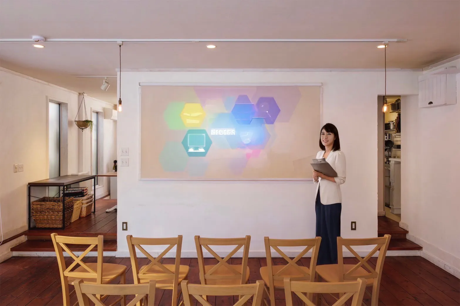 【南郷通7丁目駅3分】温かみのある路面1Fのレンタルスタジオ・イベントスペース｜moncozy studio