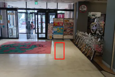 【イオン江釣子店】南側入口 販促プロモーションに最適なスーパー店内催事イベントスペース