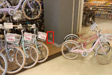 【イオン江釣子店】南側入口 販促プロモーションに最適なスーパー店内催事イベントスペース