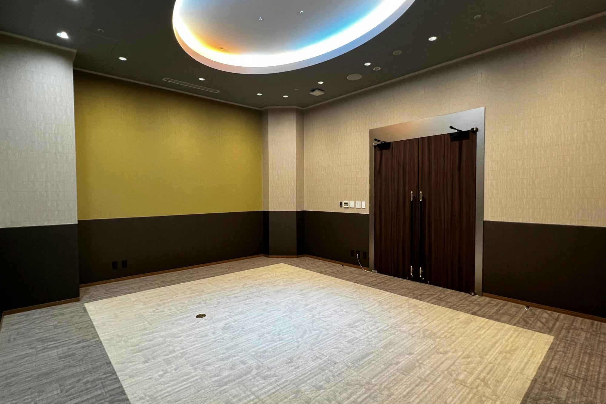 【銀座駅2分】大型展示会や製品発表会、イベントに適した各式高い重機持ち込み可能なスペース