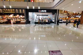 【イオンモール四條畷】④-1 カルディ前