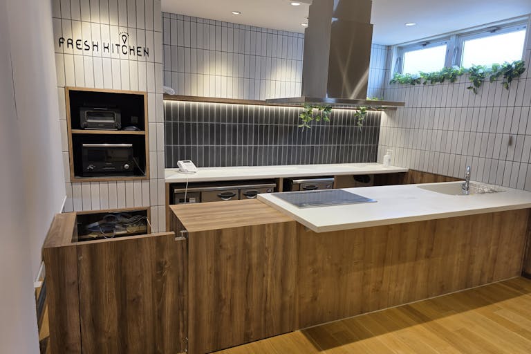 【駿河屋アスモ店】レンタルキッチンまたは小規模の会議・ミーティングに最適な2階イベントスペースの画像3