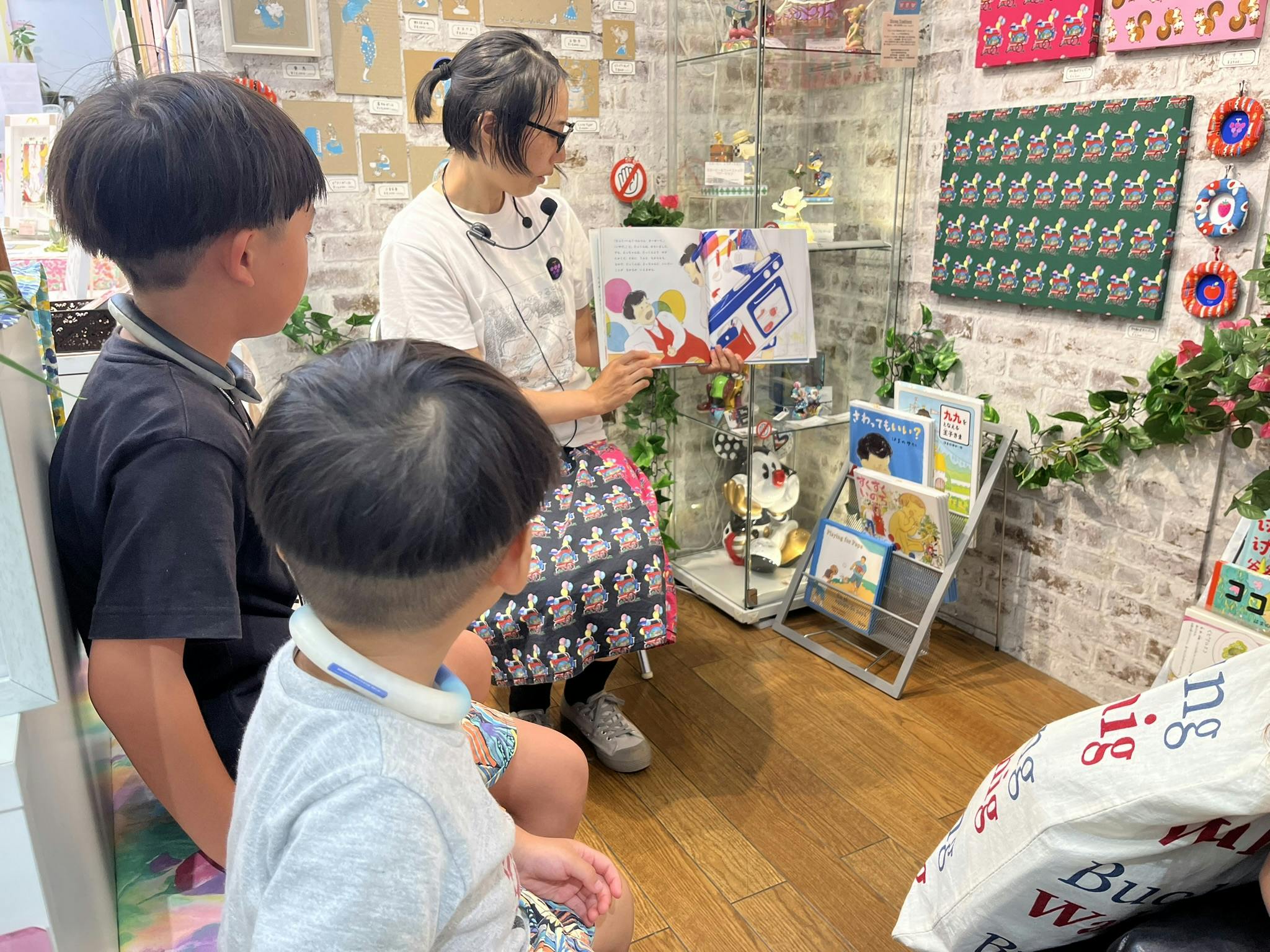 【吉祥寺駅3分】大型テナントビル1階入口近くにある個展やポップアップに最適なレンタルスペース