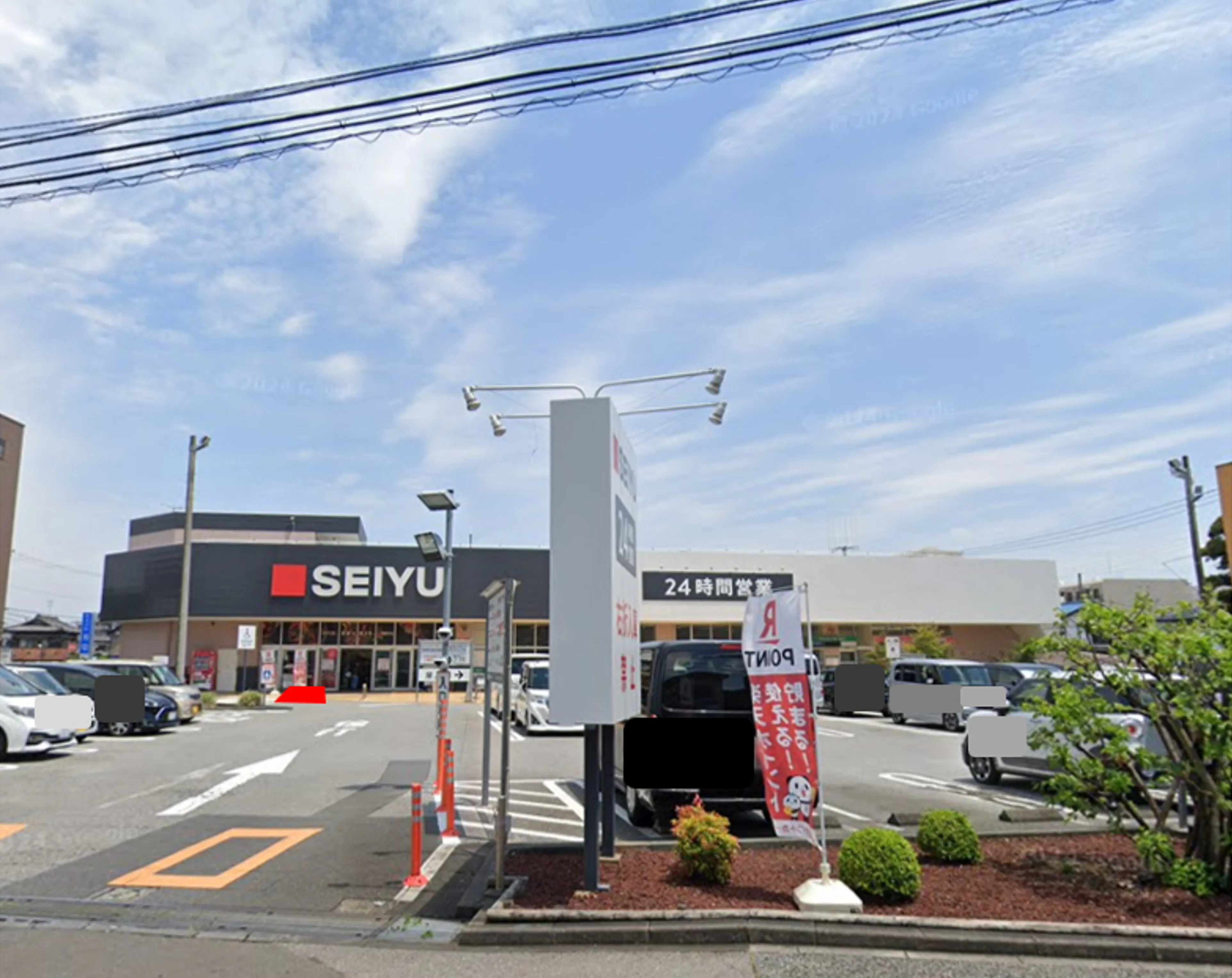 【西友　薬円台店】屋外 店頭軒下　キッチンカーでのご出店にも最適な出入口付近 店頭軒下スペースの催事イベントスペース
