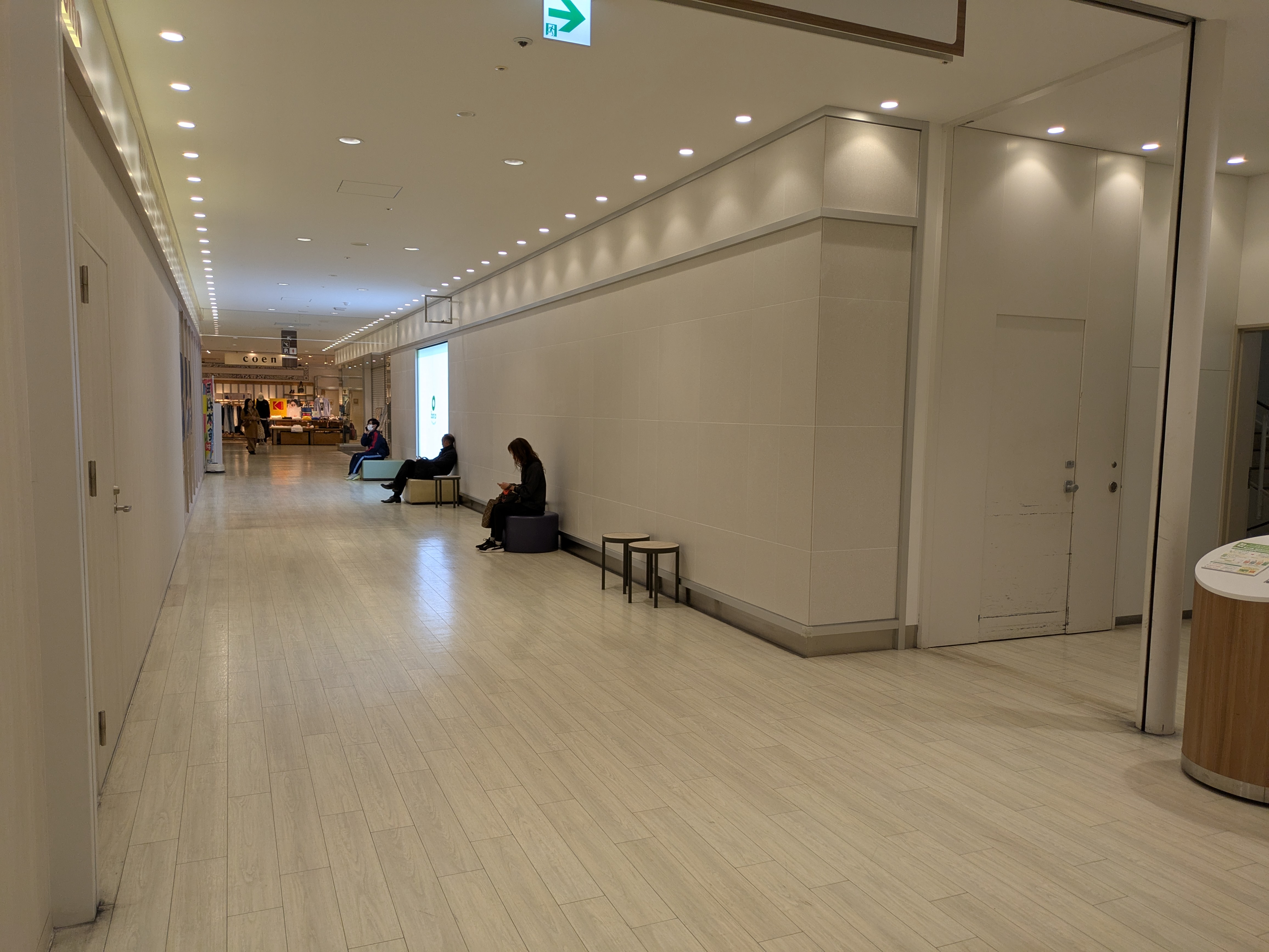 【ボーノ相模大野ショッピングセンター】3階共用通路　物販、食物販のポップアップストアや販促プロモーションに最適な催事イベントスペース