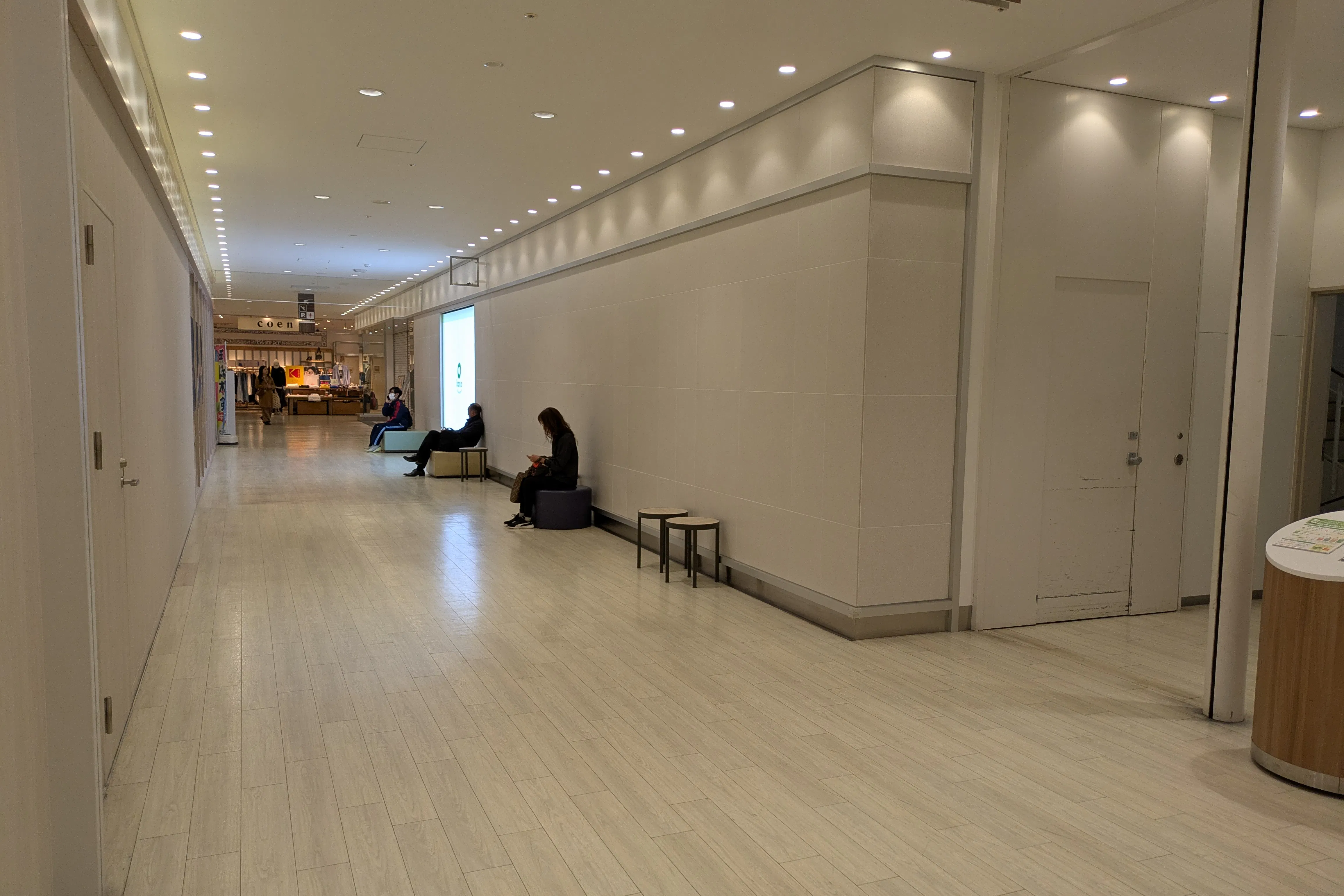 【ボーノ相模大野ショッピングセンター】3階共用通路 物販、食物販のポップアップストアや販促プロモーションに最適な催事イベントスペース