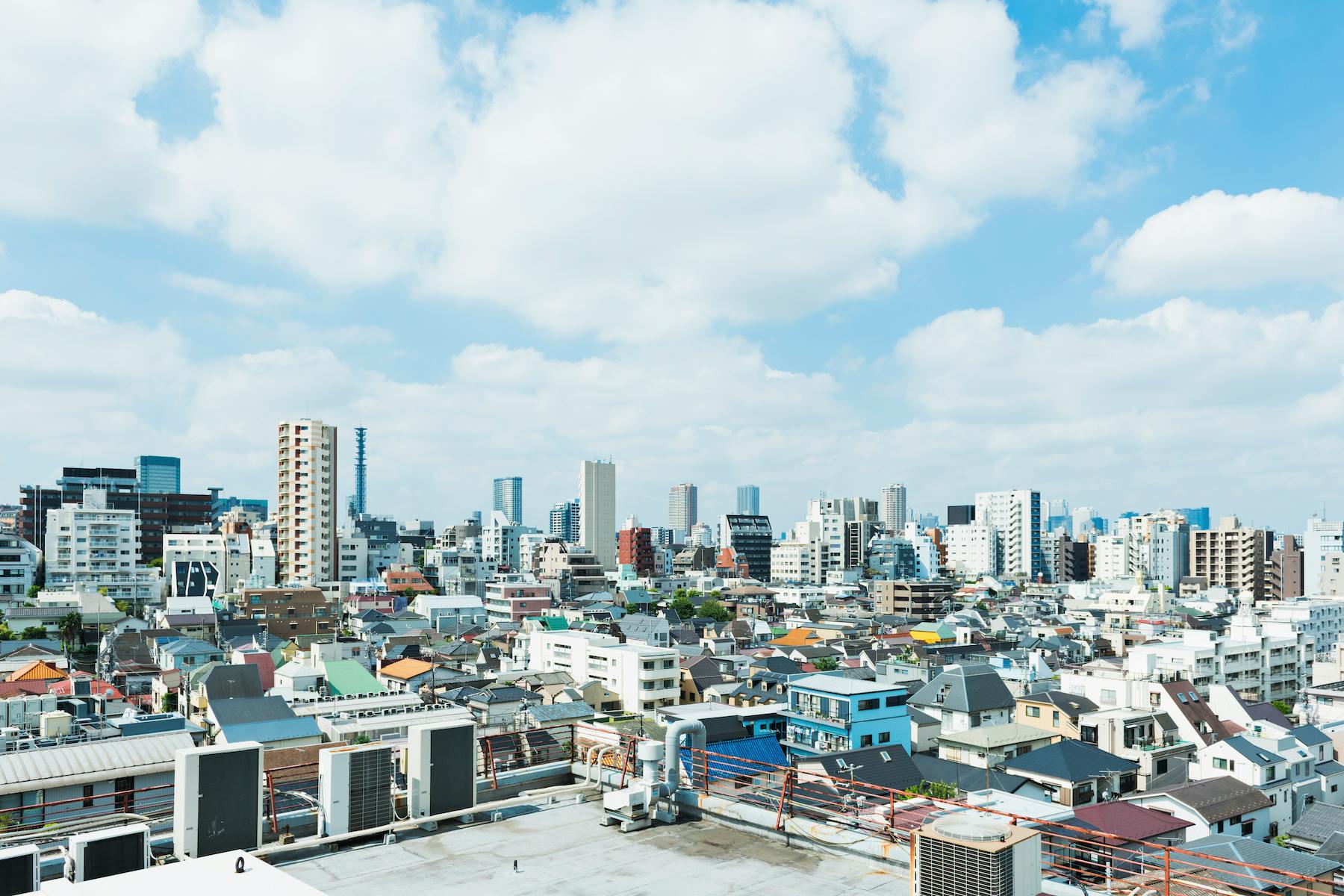 【神楽坂駅4分】撮影やアパレル展示会に最適な自然光採光のレンタルスタジオ(メインスタジオ+屋上)