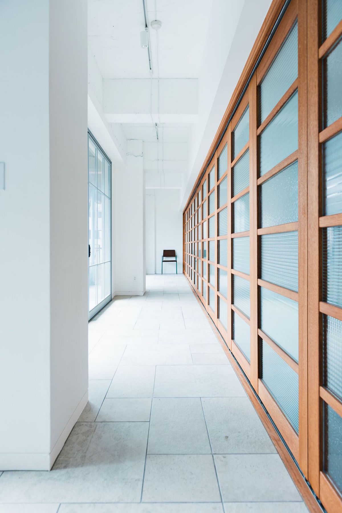 【神楽坂駅4分】撮影やアパレル展示会に最適な自然光採光のレンタルスタジオ（メインスタジオ＋屋上）