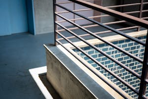 【神楽坂駅4分】撮影やアパレル展示会に最適な自然光採光のレンタルスタジオ(メインスタジオ+屋上)