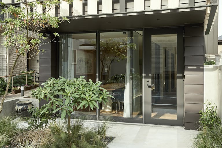 【池尻大橋・中目黒エリア】ビジネスセッションや取材等含む撮影用途に最適なシェアオフィス内にあるレンタルスペースの画像1