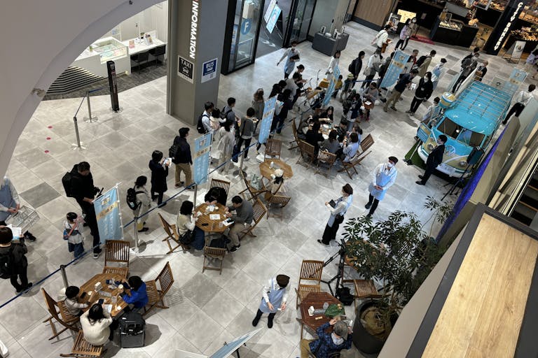 商品PRイベント(2階から撮影)