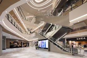 【イオンモール Nagoya Noritake Garden】1F センターコート