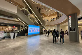 【イオンモール Nagoya Noritake Garden】1F センターコート