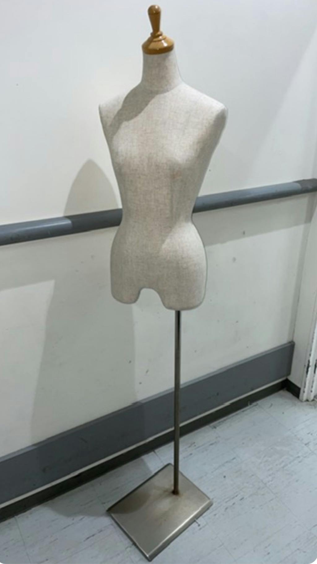 全身トルソー