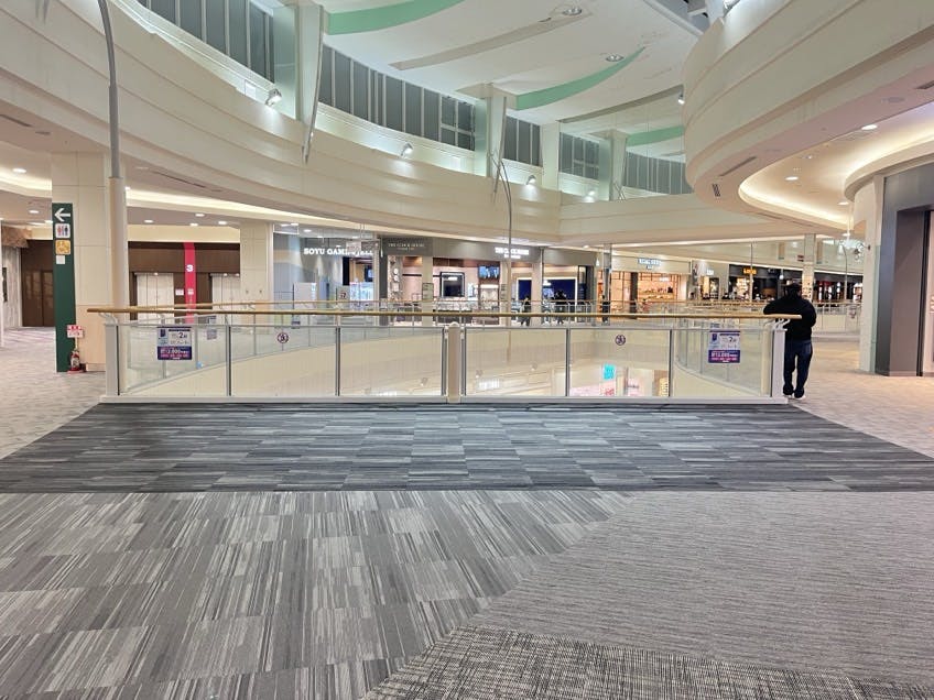 【イオンモール橿原】中央ブリッジサウス（ABC-MART前）の画像