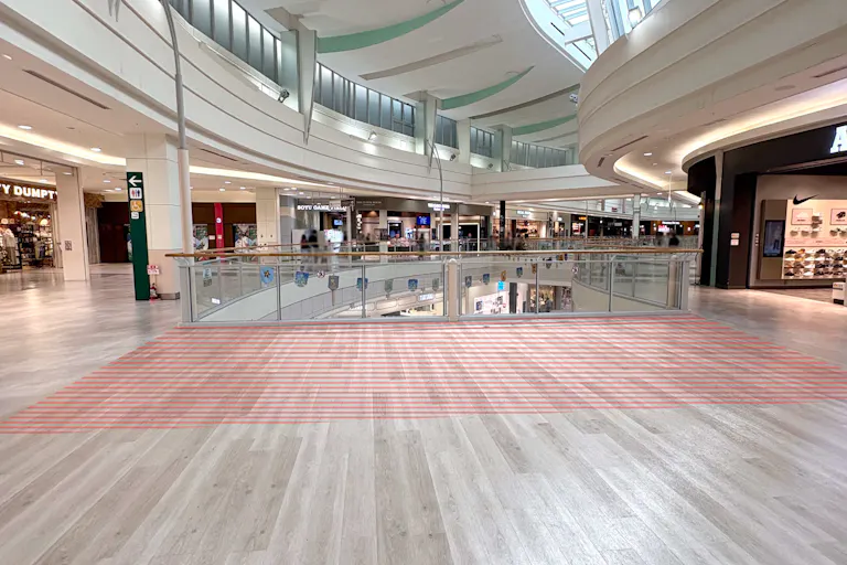 【イオンモール橿原】中央ブリッジサウス(ABC-MART前)の画像1
