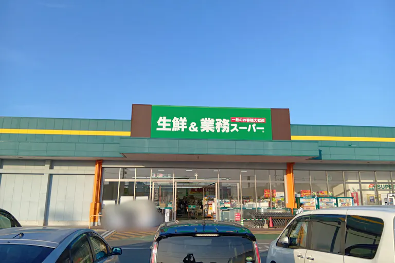 【HIヒロセスーパーコンボ嘉島上島店】物販・キッチンカー出店に最適なホームセンターの駐車場スペースの画像2