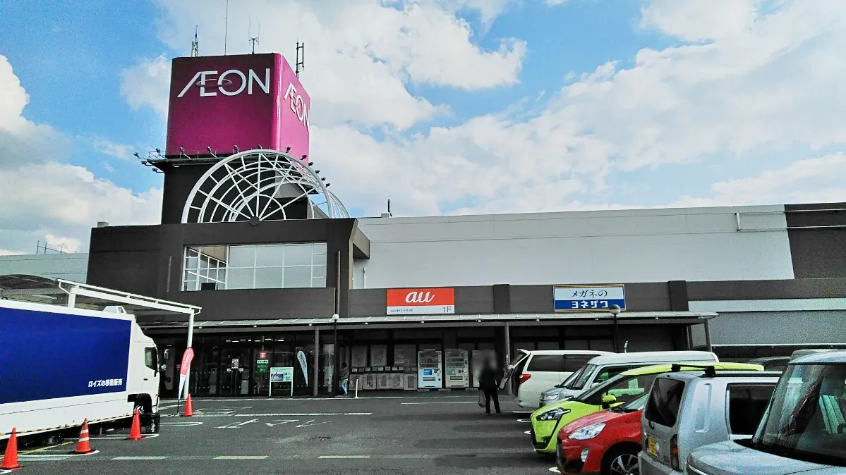 【イオン光店】展示等を伴う屋外プロモーションに最適な北側入口前にある駐車場スペース
