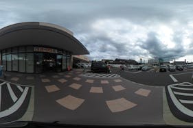 【オークワ名張西原】プロモーションに最適なイートインスペース