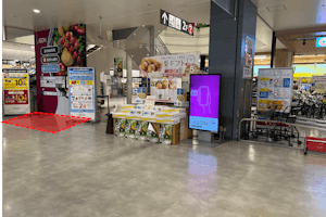 【イオン海浜幕張】物販、食物販のポップアップストアやプロモーションに適した視認性の良い1F入口前エスカレーター横のイベントスペース