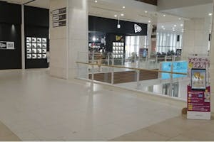 【イオンモール沖縄ライカム】2F アクアEV横(A)