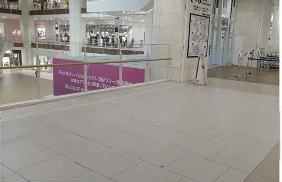 【イオンモール沖縄ライカム】2F アクアEV横(A)