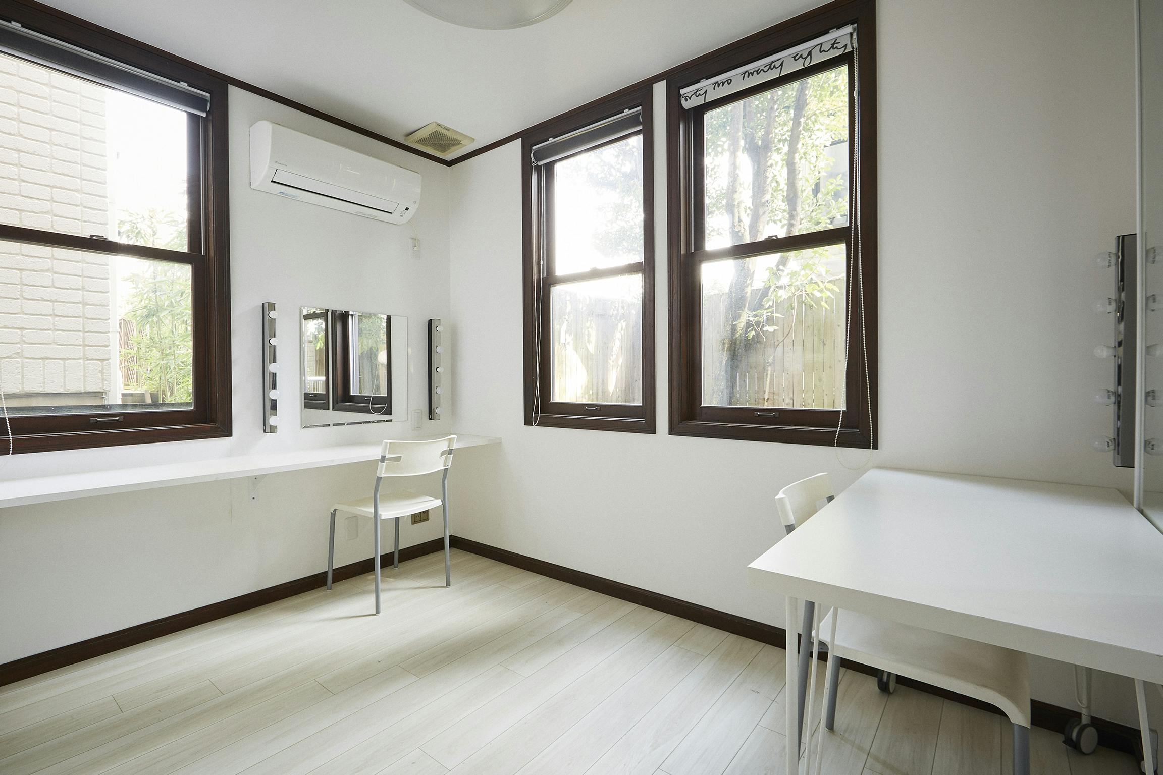 1Fメイクルーム