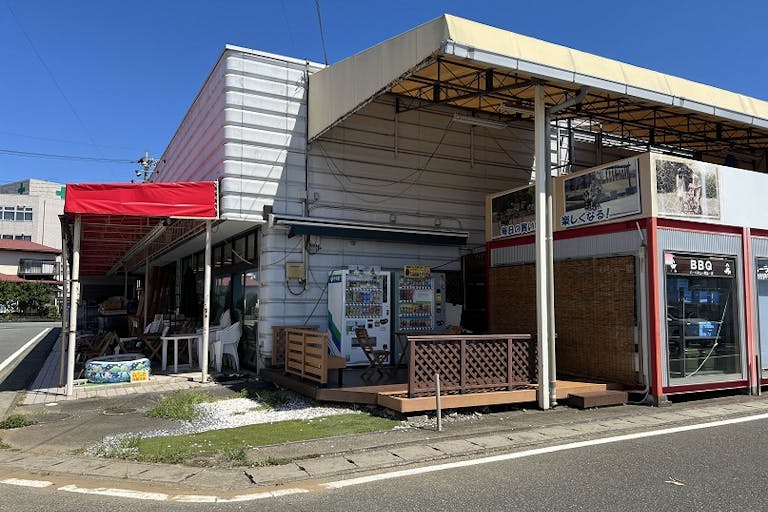 【ハンディホームセンター 大仁店】キッチンカーや物販に適したホームセンター敷地内の駐車場スペースの画像1