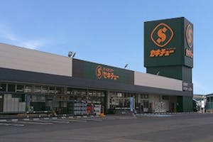 【セキチュー鹿沼店】キッチンカー等の移動販売にて出店可能なホームセンター敷地内にある屋外スペース