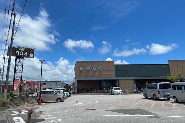 【バリューノア】物販イベントや販促プロモーションイベントに適したスーパーの北側入り口近くの屋外スペース