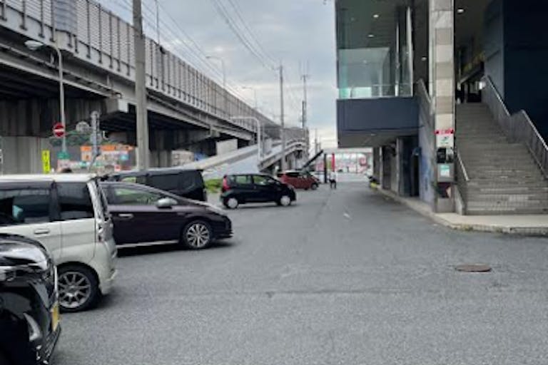 【スーパーセンタートライアル西港店】キッチンカー(調理営業)出店限定/屋外スペースの画像2