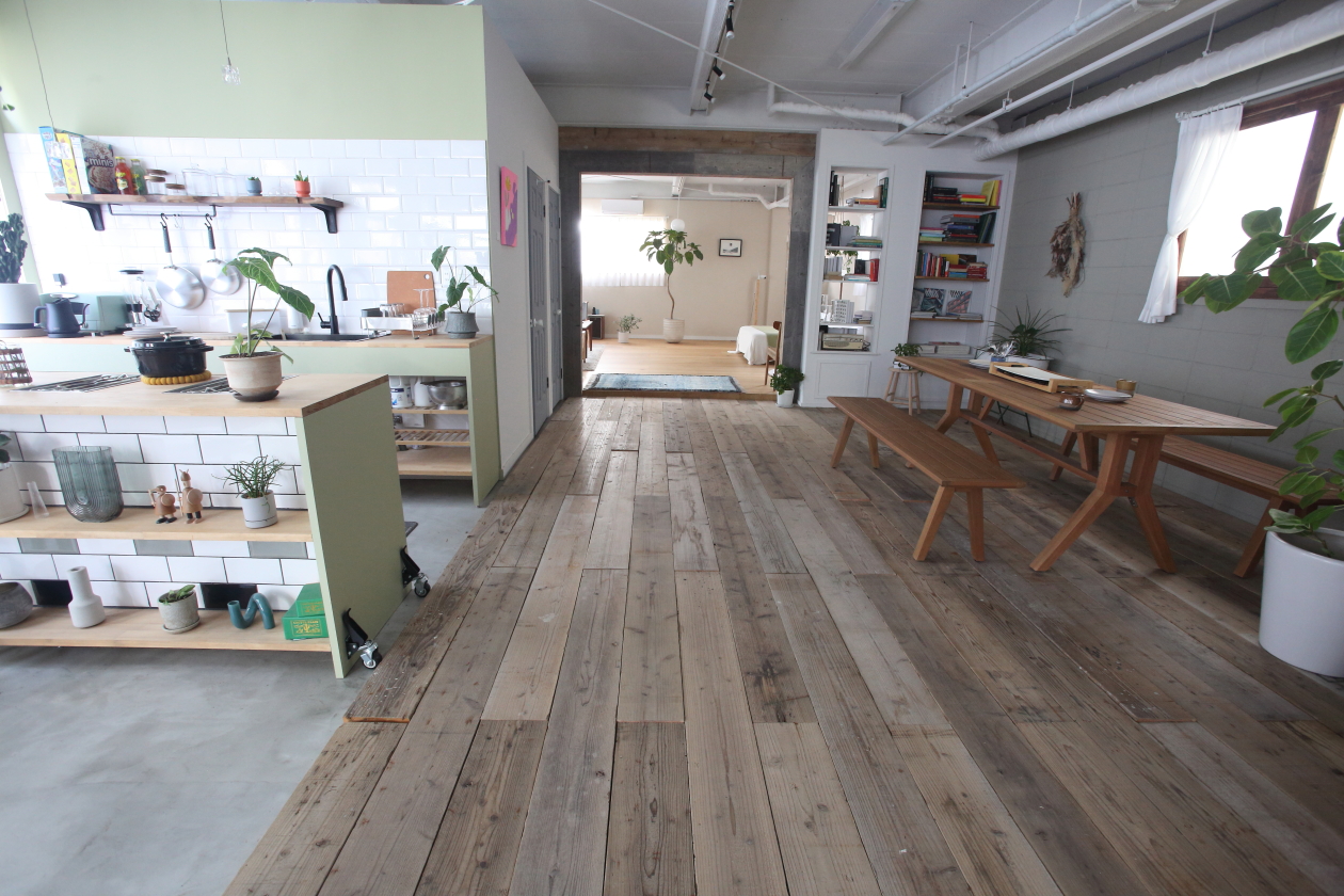 【下丸子駅5分】撮影や展示販売会,ポップアップ等に適した車入れ可能な路面スペース