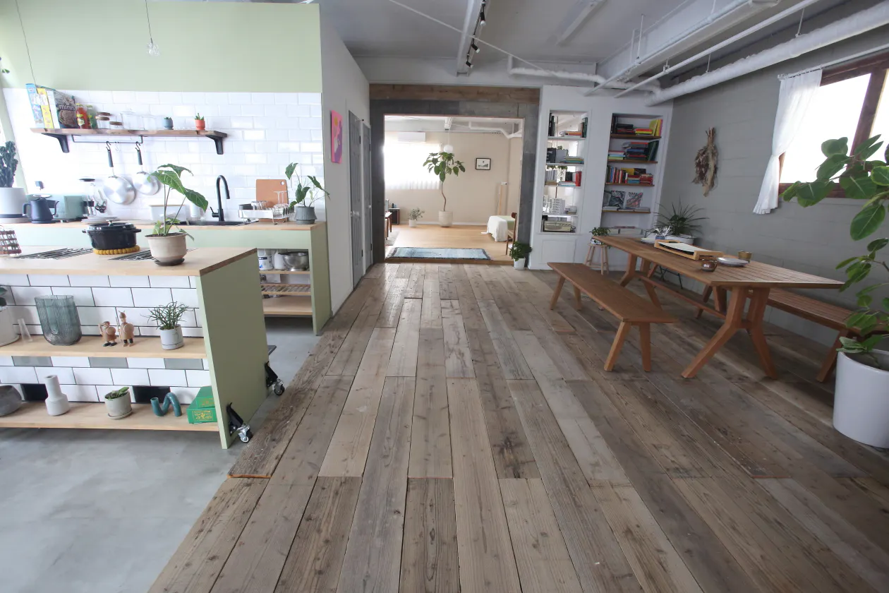 【下丸子駅5分】撮影や展示販売会,ポップアップ等に適した車入れ可能な路面スペース