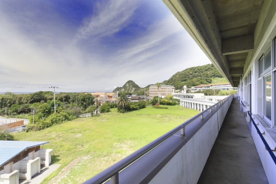 【千葉県南房総市】学校を舞台としたロケーション撮影会に最適な自然に囲まれた景観の良い撮影施設の画像12