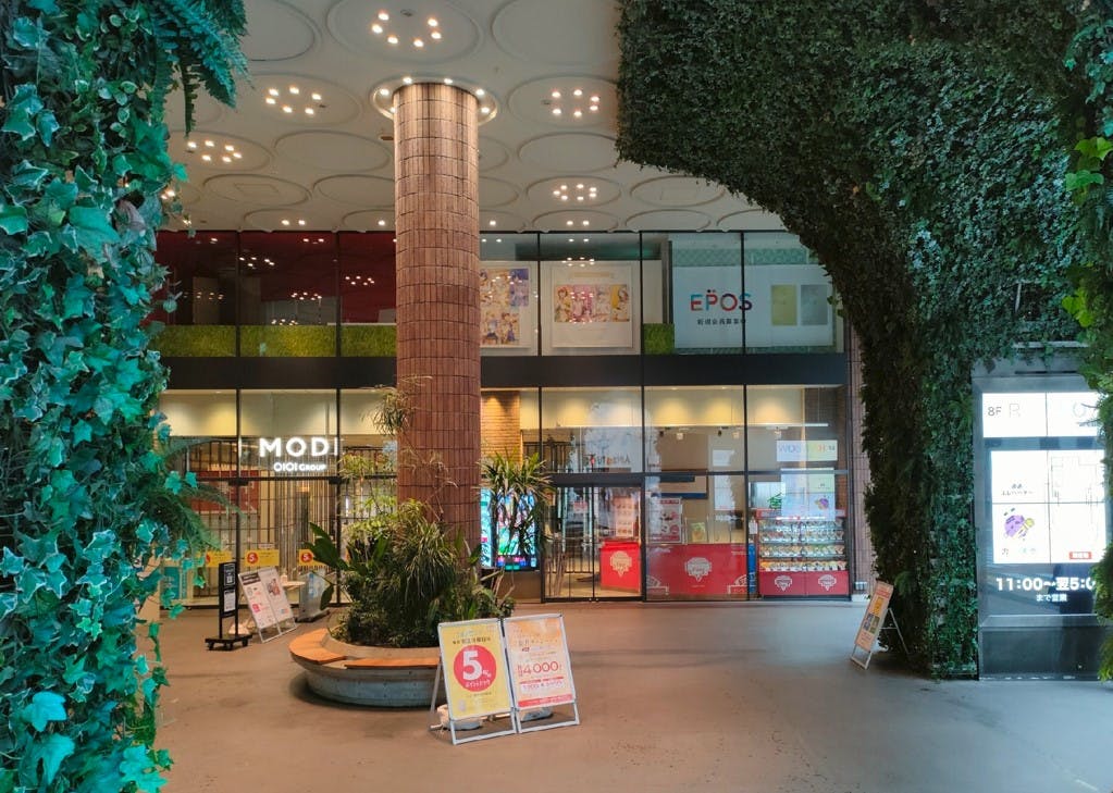 【渋谷モディ】1階 店頭プラザ【プロモーション】渋谷駅徒歩2分でトラフィック抜群のスペース。合わせて外壁ビジョン・サイネージの活用もおすすめ