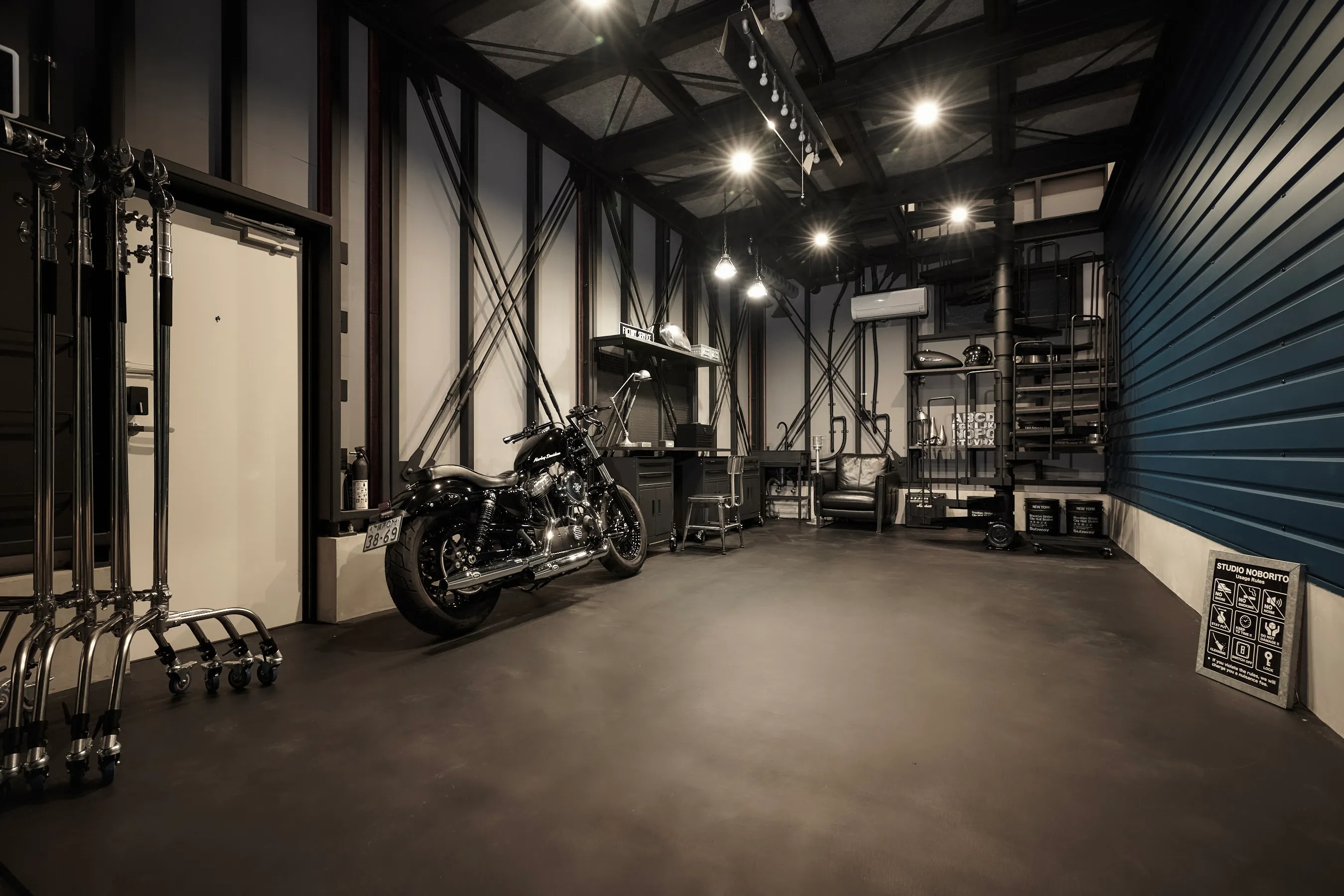 【川崎・多摩区】ガレージ×吹き抜けメゾネット|車やバイク、家具展示、アパレル系イベントに最適