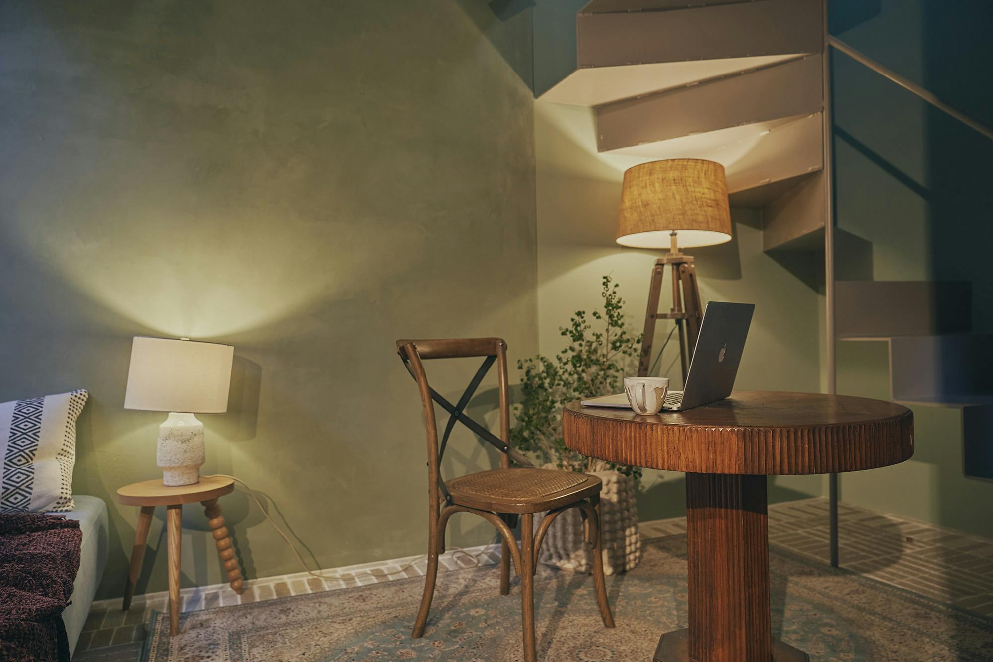 【自由が丘駅12分】撮影や展示会に適した家具や利用可能なキッチン付きマンションスタジオ