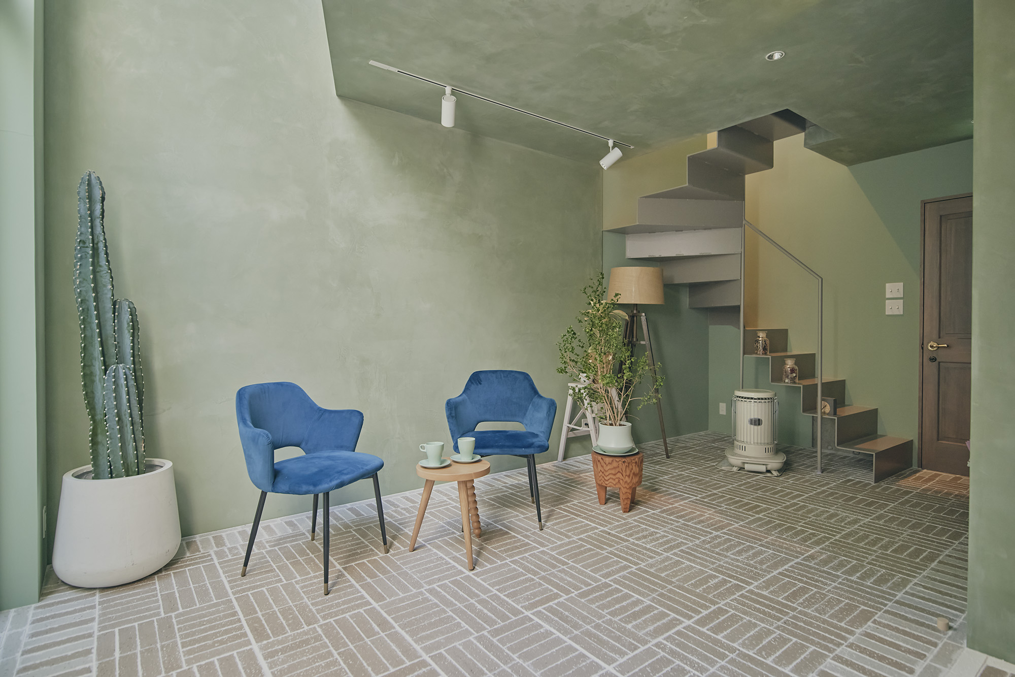 【自由が丘駅12分】撮影や展示会に適した家具や利用可能なキッチン付きマンションスタジオ