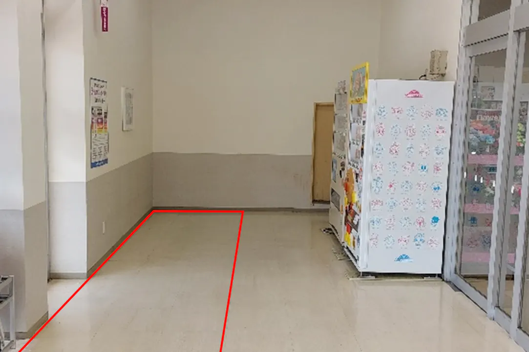 【イオンタウン芸濃】プロモーションイベントや物販イベントに最適な商業施設の風除室内イベントスペース